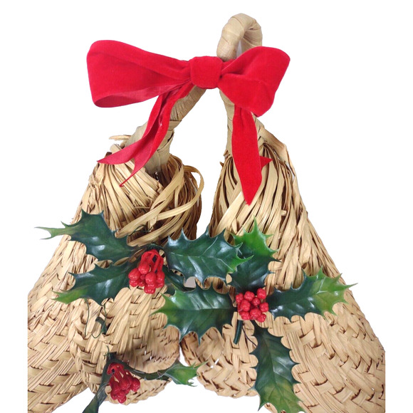 Boho Christmas Woven Straw Double Bells Wall Door Decor Red Bow Holly Berry VTG - Picture 9 of 9